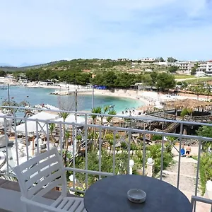 Alojamento de Acomodação e Pequeno-almoço Emaar - Beachfront , Newly Renovated Ksamil